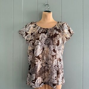 St. John's Bay Brown Beige Leaf Print‎ Top M Smocked Neck Short Sleeve Blouse